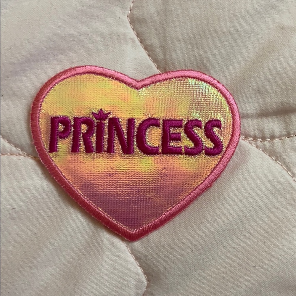 Iron on patch💜